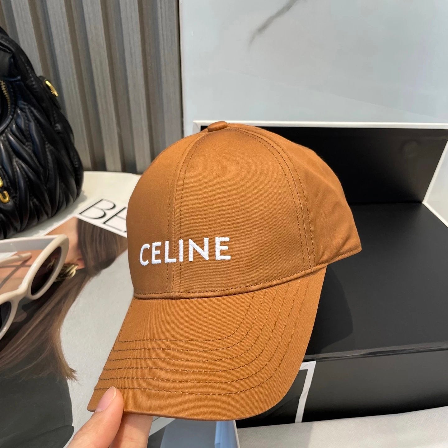 Celine Hat Brand Logo logo Baseball Cap Sunshade Sun Protection Duckbill Cap Large Head Circumference Slimming Face Curved Brim Versatile Sports Hat for Men and Women Couples Same Style