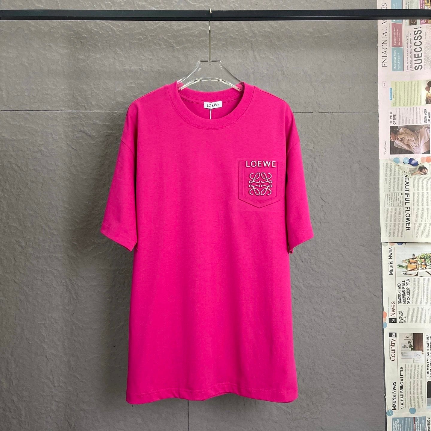 LOEWE T-shirt 3D Embroidered Letter Pattern on Chest logo round Neck Short Sleeve25ss New pure cotton T Unisex T-Shirt OS Drop Shoulder Loose Fit Base Shirt Top T-Shirt Short Sleeve