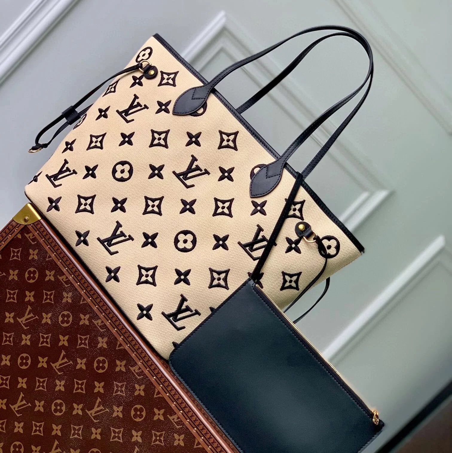 Louis Vuitton LV Women's Bag Top version 2023New Shopping Bag Women's Bag M22838Neverfull Medium Handbag BythePool Series Canvas Mummy Bag
