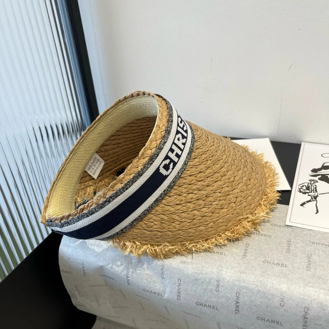 Dior Hat Brand Logo logo Baseball Cap Sun Hat Sun Protection Duckbill Cap Unisex Couple Style Large Head Circumference Slimming Face Curved Brim Versatile Sports Hat