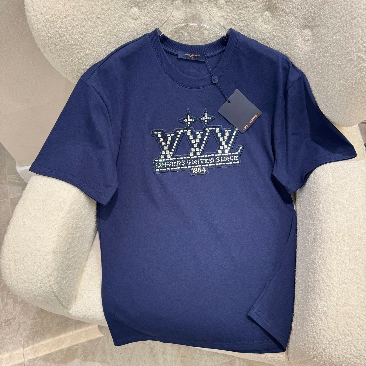 Louis Vuitton LV T-shirt Chest1854Rhinestone Letters logo round Neck Short Sleeve25ss New pure cotton T Unisex T-Shirt OS Loose Fit Base Shirt Top Half Sleeve T-Shirt
