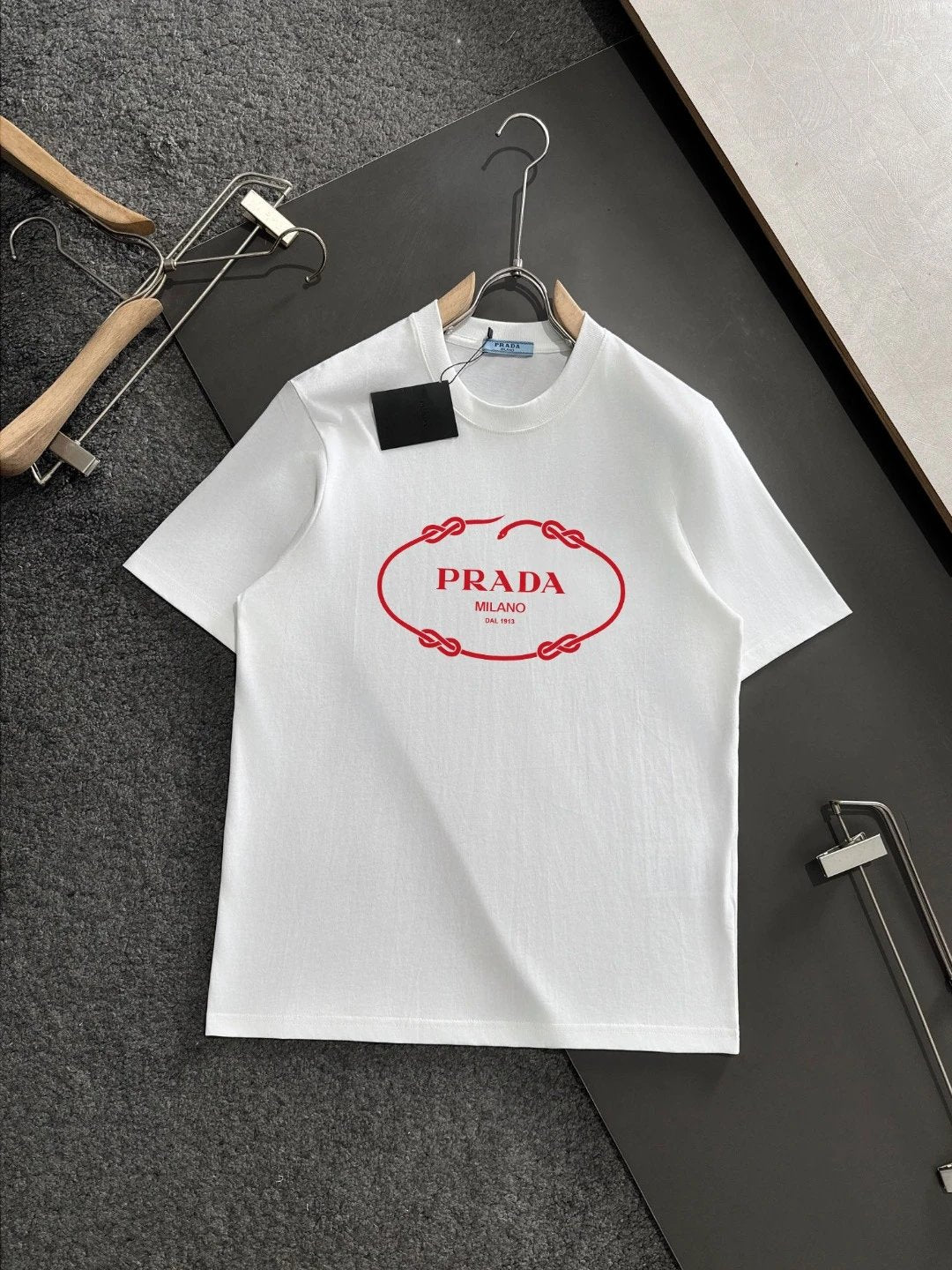 PRADA T-shirt Chest Letter Pattern Print logo round Neck Short Sleeve25ss New Pure Cotton Unisex Style T T-shirt OS Loose Fit Base Shirt Half Sleeve T-Shirt Top Half Sleeve