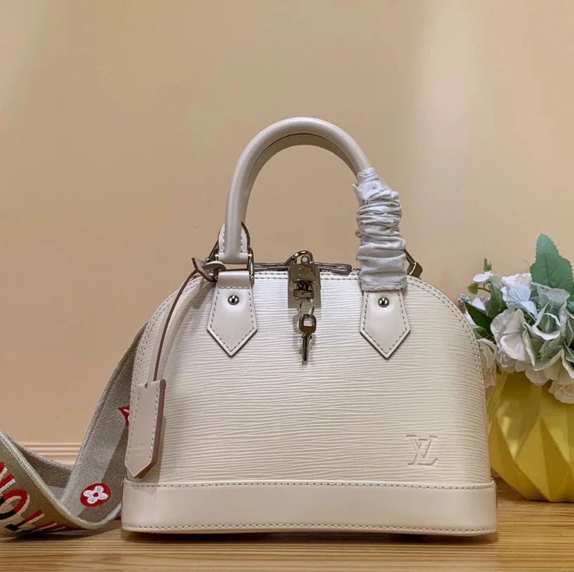 Louis Vuitton LV Women's Bag Top version Classic Chessboard Plaid Presbyopic Shell Bag Handbag Crossbody Shoulder Bag23New Water Ripple Cowhide Series New Handbag Shell Bag Women's Bag