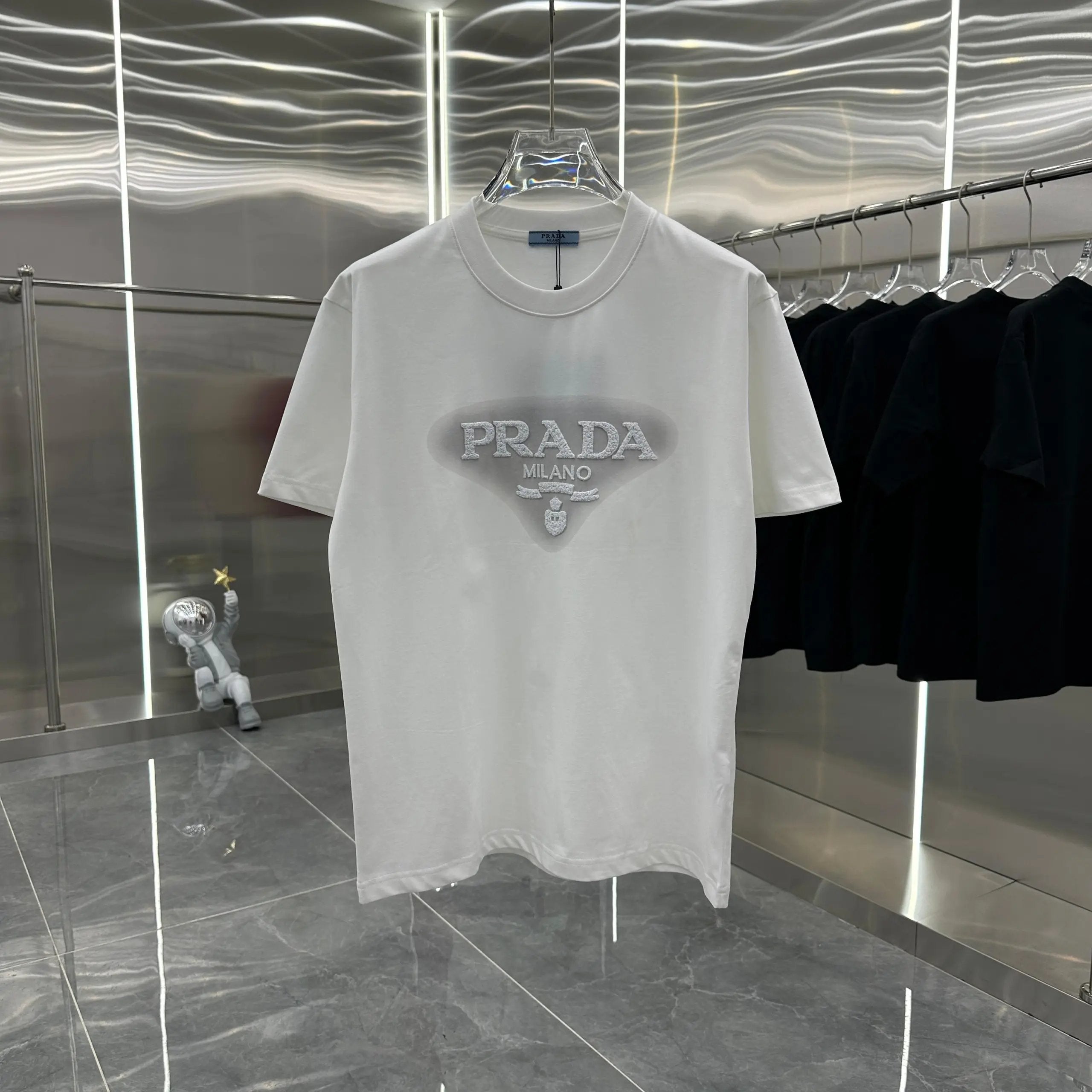 PRADA T-shirt Embroidered Hollow Design on the Chest logo round Neck Short Sleeve25ss New Pure Cotton Unisex Style T T-shirt OS Loose Fit Base Shirt Top Half Sleeve T-Shirt