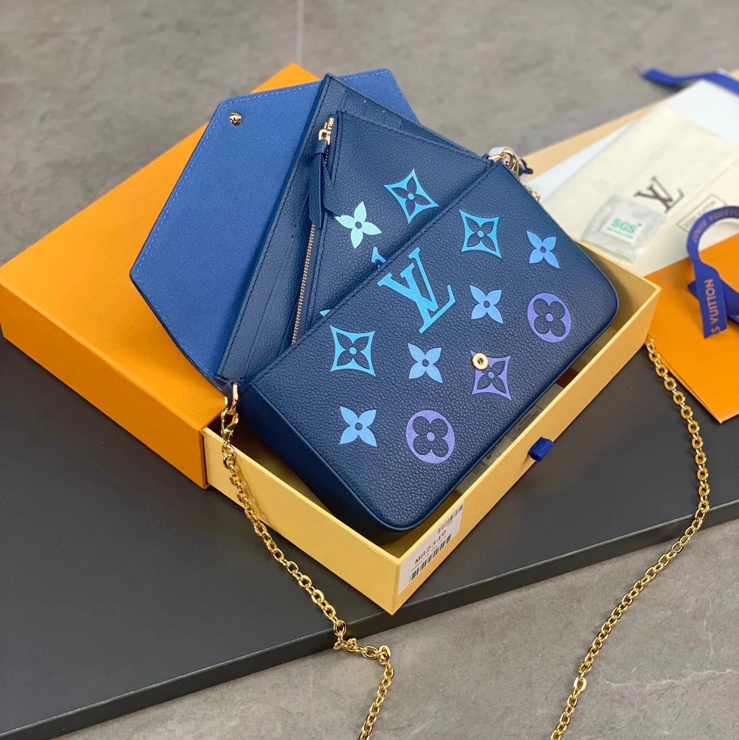 Louis Vuitton LV Wallets/Clutches Top version New felicie Presbyopic Three-in-One Mahjong Bag Envelope Package Clutch Card Holder Wallet Mobile Phone Bag Chain Bag Crossbody Women's Shoulder Bag M61276M640648135981759