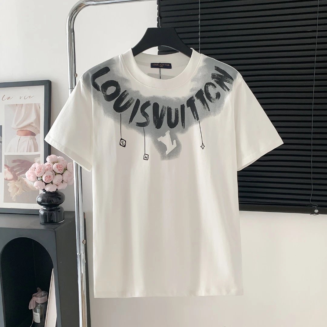 Louis Vuitton LV T-shirt Neckline logo Printed Letter Crew Neck Short Sleeve25ss New Pure Cotton Unisex Style T Casual T-Shirt Base Layer Shirt OS Loose Fit Half Sleeve Top Plus Size