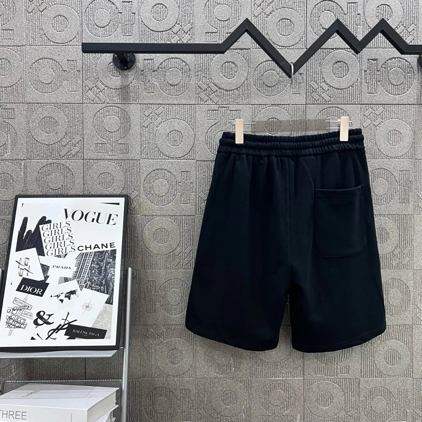 Givenchy Shorts Classic Small Logo Embroidery on the Front logo Five-point Shorts25ss New Drawstring Casual Pants for Men and Women, Summer Style5Two-in-One Casual Sweatpants Pure Cotton Joggers