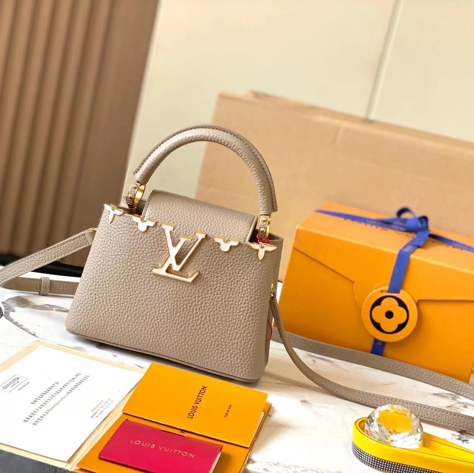 Louis Vuitton LV Women's Bag Top version 【Real Original Version Hardware】M23330M23331M23332Mini Black Corolla CapucinesFlowerCrown Handbag Is Full Grain Taurillon Leather Embellishment Monog Leather Bag mini Handbag