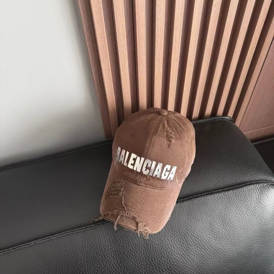 Balenciaga Hat Letter Printing logo Baseball Cap Sunshade Sun Protection Duckbill Cap Slimming Face Curved Brim Versatile Large Head Circumference Sports Hat Unisex Couple Style