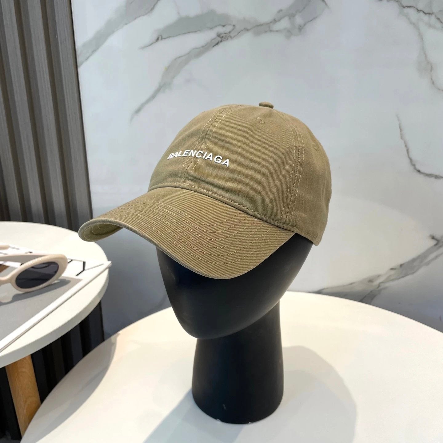 Balenciaga Hat Letter Embroidery logo Baseball Cap Sunshade Sun Protection Duckbill Cap Unisex Couple Style Large Head Circumference Slimming Face Curved Brim Versatile Sports Hat