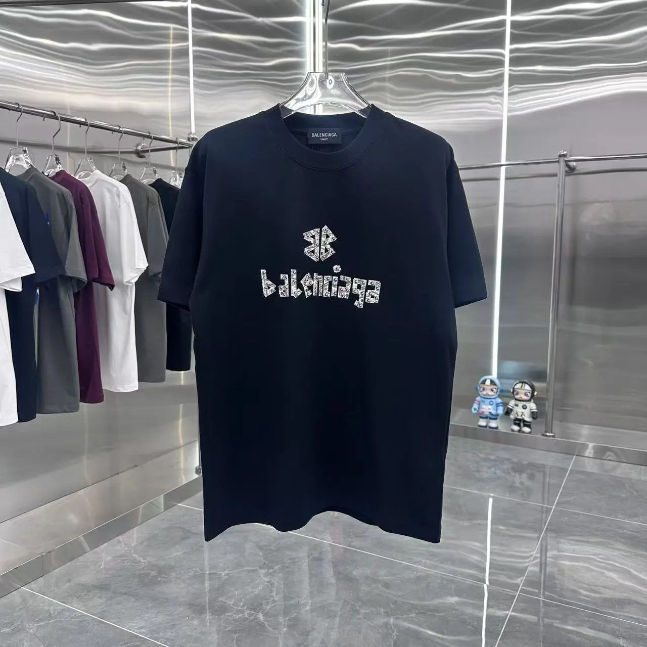 Balenciaga T-shirt Chest Personalized Brand Letter logo round Neck Short Sleeve25ss New Pure Cotton Unisex Style T T-shirt OS Loose Fit Base Shirt Half Sleeve T-Shirt Top Half Sleeve