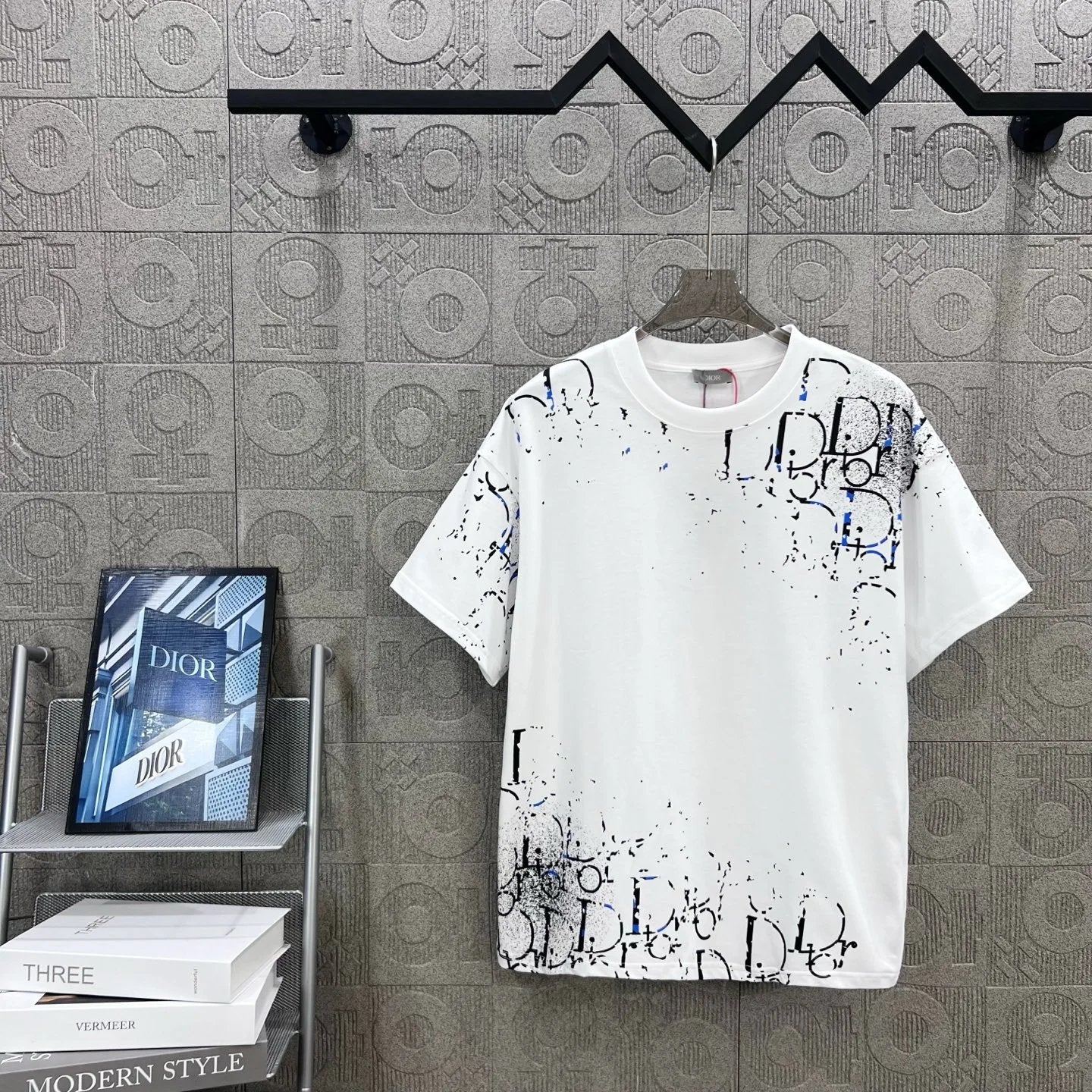 Dior T-shirt Chest Letter Graffiti Ink Splash Print logo round Neck Short Sleeve25ss New Pure Cotton Unisex Style T T-shirt OS Loose Fit Base Shirt Half Sleeve T-Shirt Top Half Sleeve