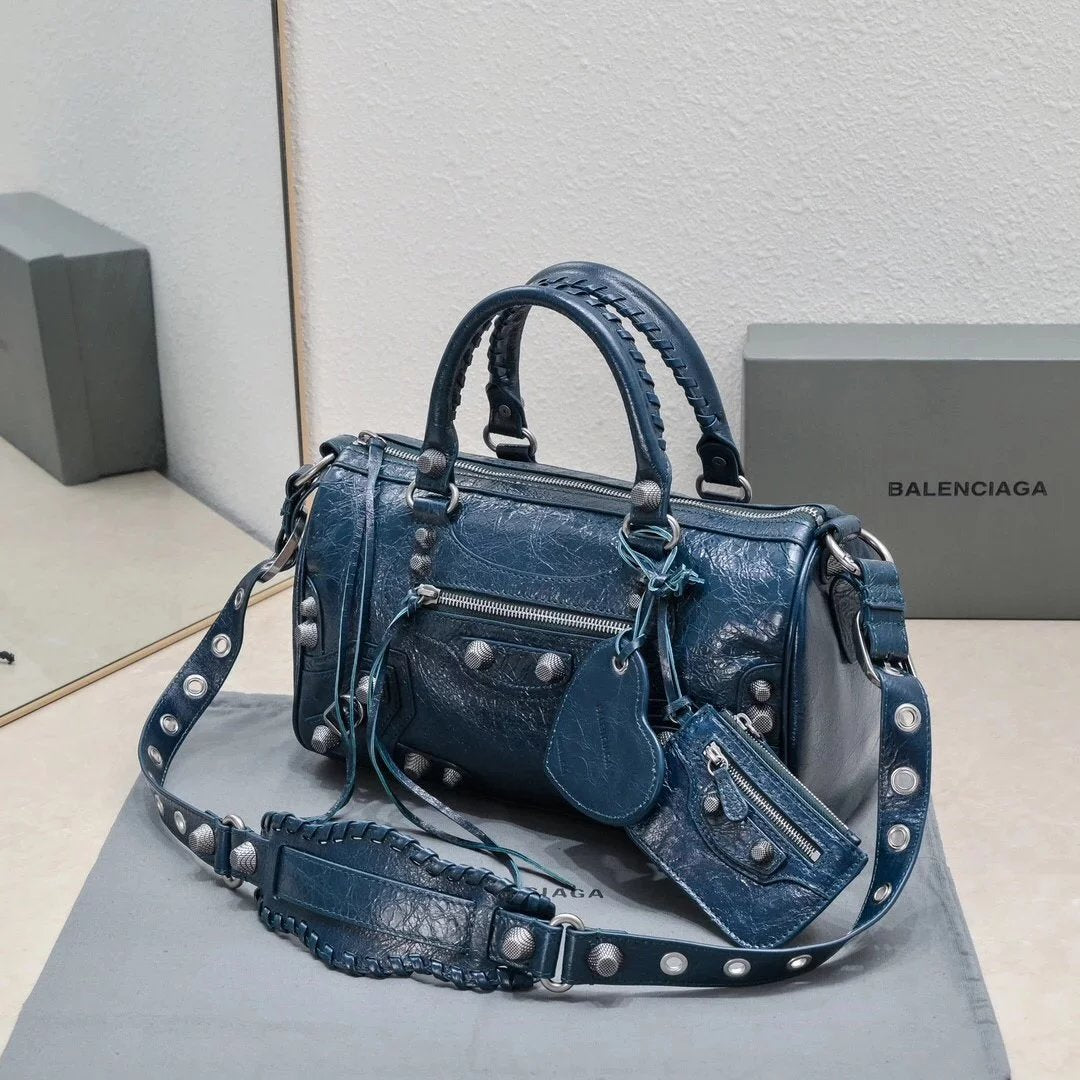 Balenciaga Bag Top version 【Level Surrogate Shopping】Original Grand Paris23New Minidufflebag Round Barrel Travel Bag Lecagole Series Sheepskin Material Shoulder Bag Messenger Bag Portable Women's Bag Travel Bag New Size