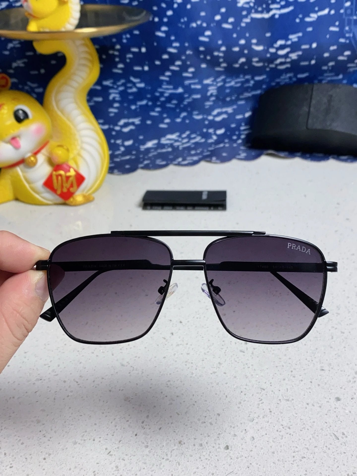 PRADA Sunglasses Letter Logo Temple Sunglasses Slimming Non-Prescription Unisex Couple Style Driving Beach Fishing UV Protection25ss New Sports Casual Versatile
