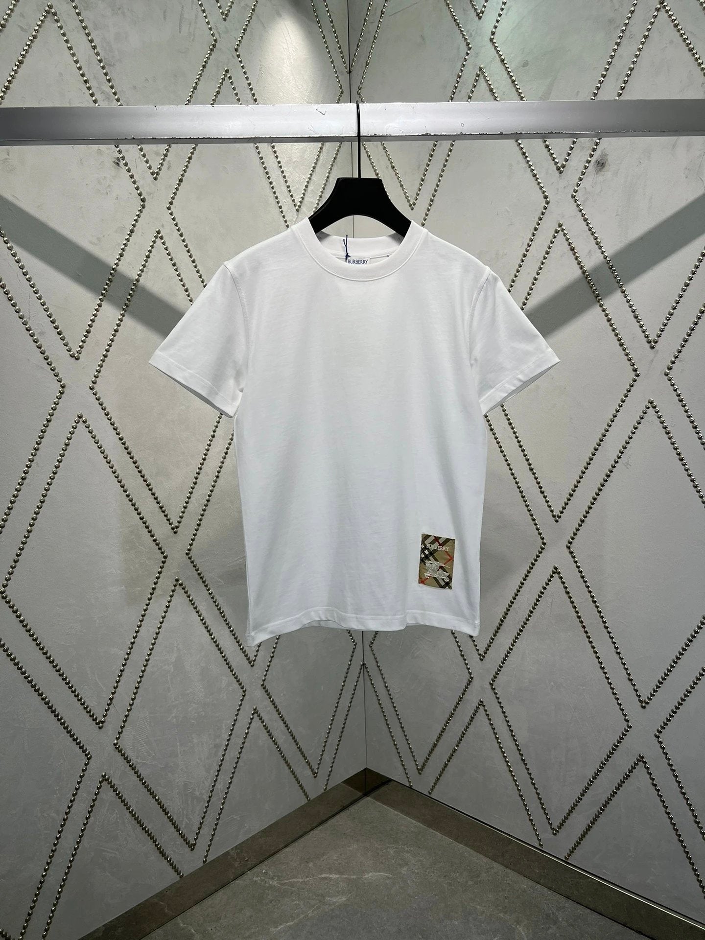 Burberry T-shirt Striped Logo Crew Neck Short Sleeve25ss New Pure Cotton Unisex Style T T-shirt OS Loose Fit Base Shirt Short Sleeve Top T-Shirt