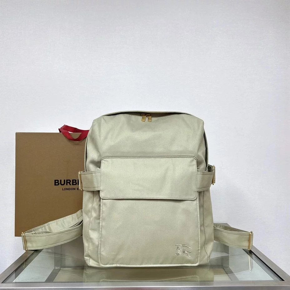 Burberry backpack Top version New Men's Backpack Latest trench Windbreaker Fabric Trendy Men's Essential Backpack Hiking Backpack Backpack New Men's Bag