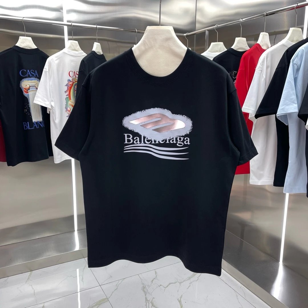 Balenciaga T-shirt Front Chest Print Spray Painting Logo Logo Crew Neck Short Sleeve25ss New Pure Cotton Unisex Style T T-shirt OS Loose Fit Base Shirt Top Half Sleeve T-Shirt