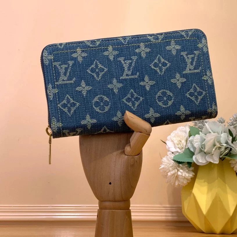 Louis Vuitton LV Wallets/Clutches Denim Denim Purse Wallet Collection Real Shot M82960Denim Mahjong Bag Women's Bag Clutch Chain Bag Shoulder Underarm Bag Handbag Victorine Denim Wallet zippy Denim Zipper Wallet Coin Purse Keychain Coin Purse M82959/58/57