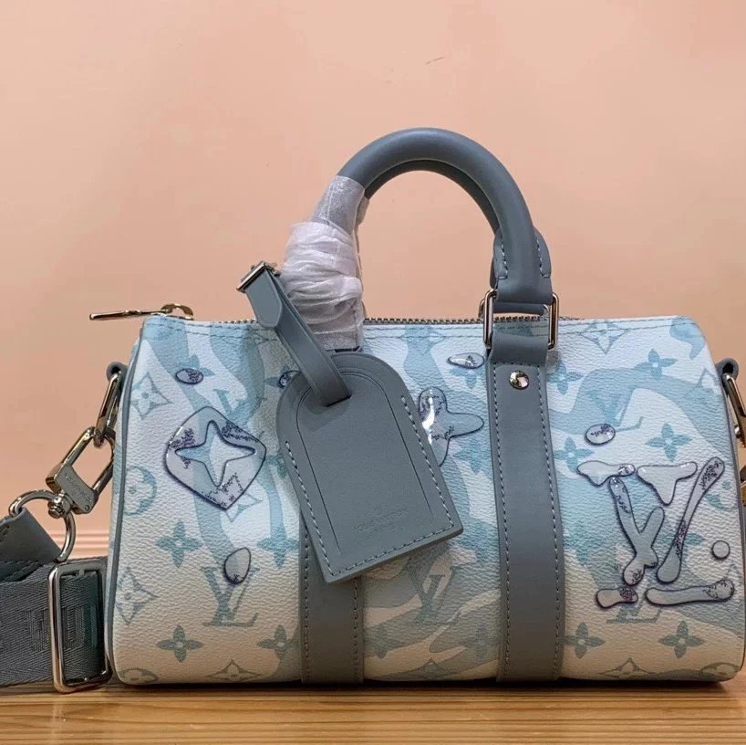 Louis Vuitton LV Men's Bag Top version 【Spot Goods】M22762Denim Men's Pillow Bag keepal25Handbag Mini Travel Bag Travel Bag Unisex Handbag Denim Jean Bag m22527。Water Park