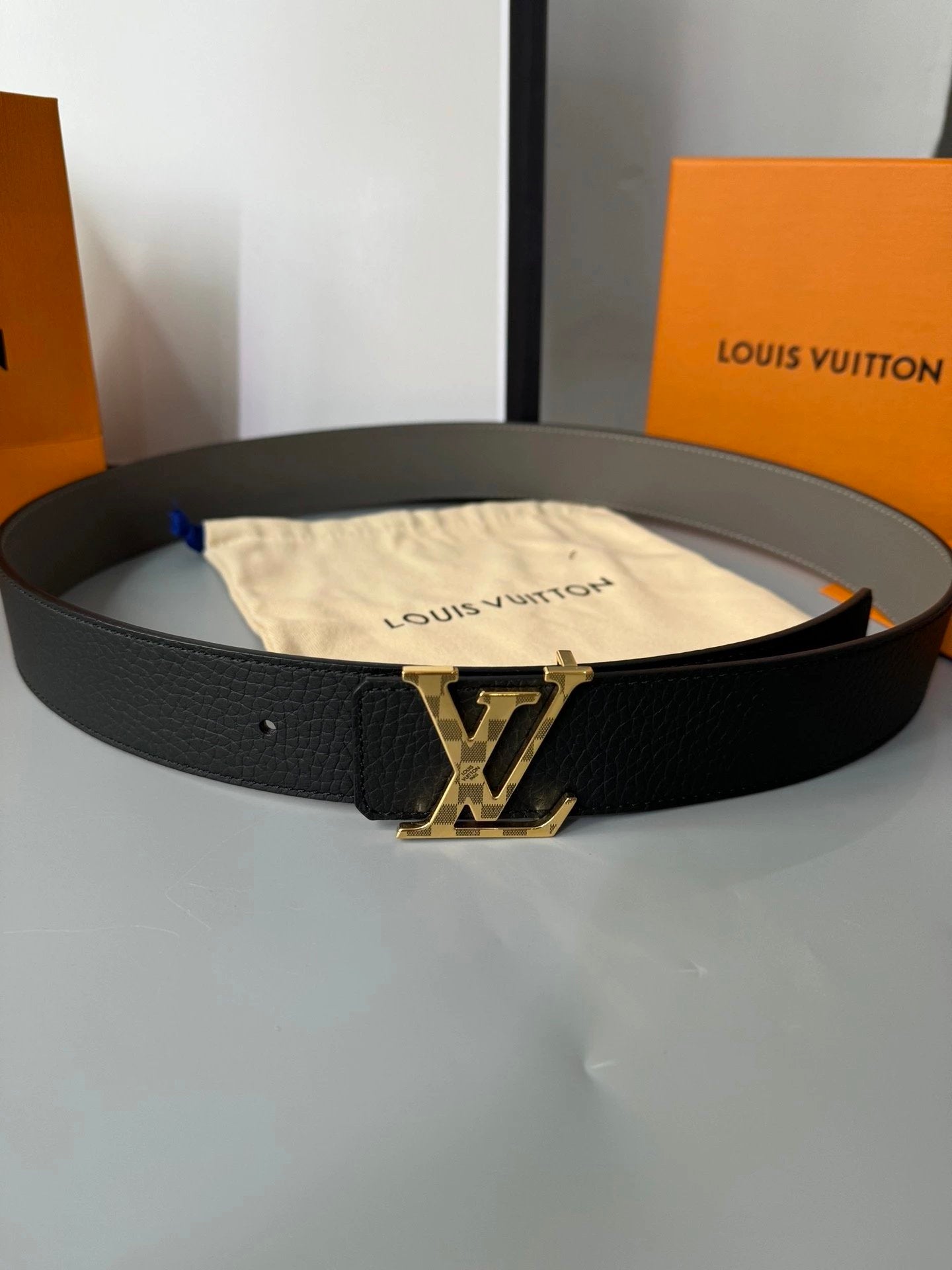 Louis Vuitton LV Belt Top version 【Counter Quality】The Most New Belt4.0cm Men's Belt Metal Buckle Men's Leather Belt with Classic Presbyopic Checkered Belt with Genuine Goods Packaging No Problem in and out of the Counter Versatile Casual Fashion Formal W