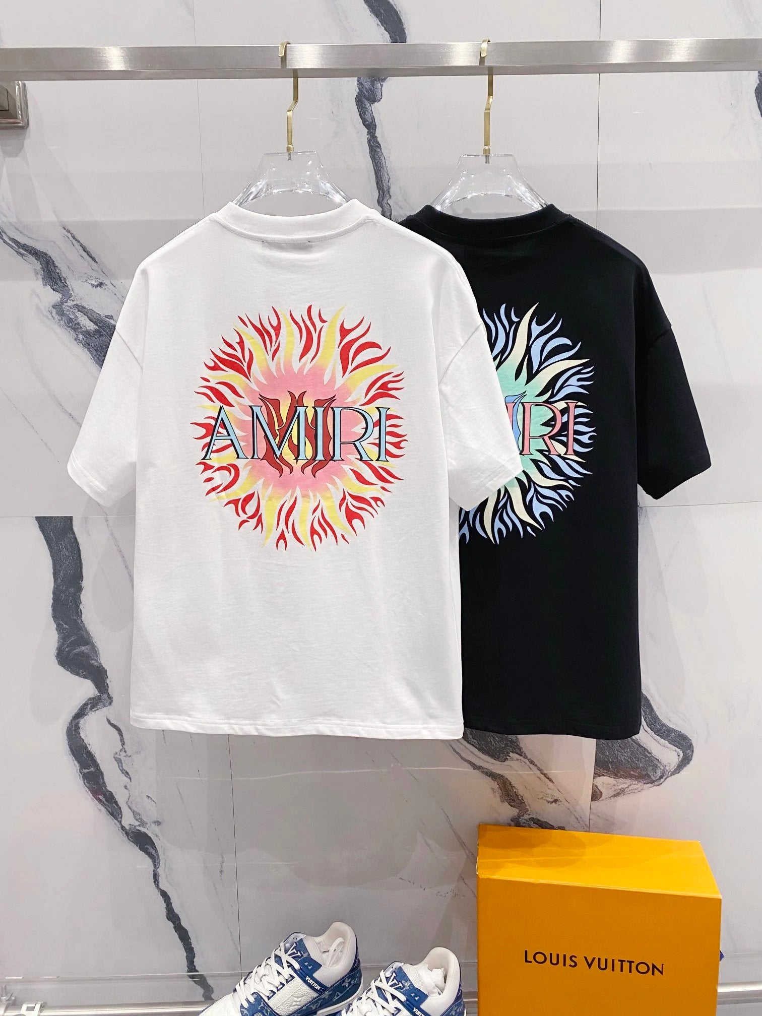 Amiri T-shirt Logo Flame Sun Letter Printing LOGO Logo Crew Neck Short Sleeve Pure Cotton T Unisex T-Shirt OS Loose Fit Casual T-Shirt
