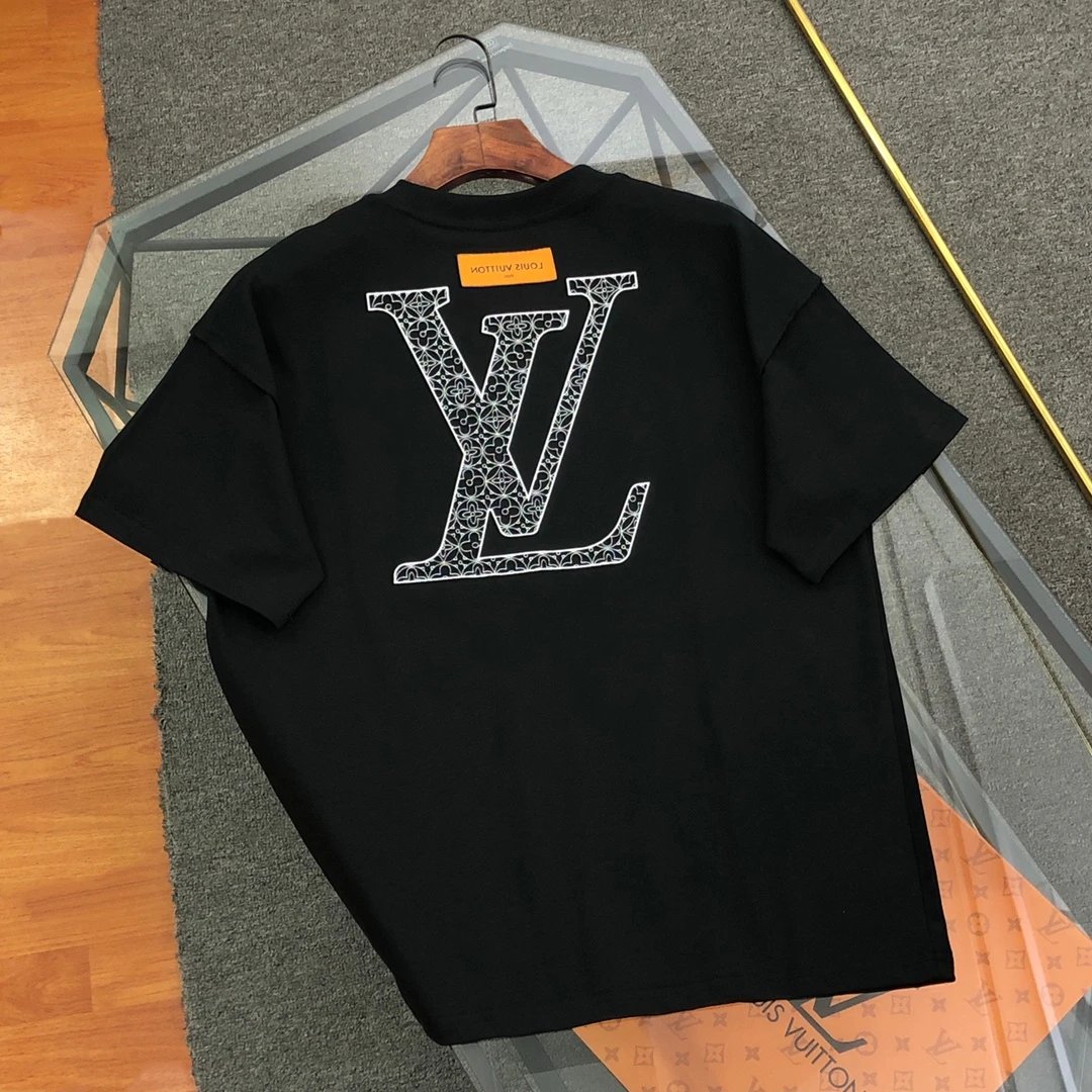 Louis Vuitton LV T-shirt Back Embroidery logo round Neck Short Sleeve25ss New Pure Cotton Unisex Style T Casual T-Shirt Base Layer Shirt OS Loose design