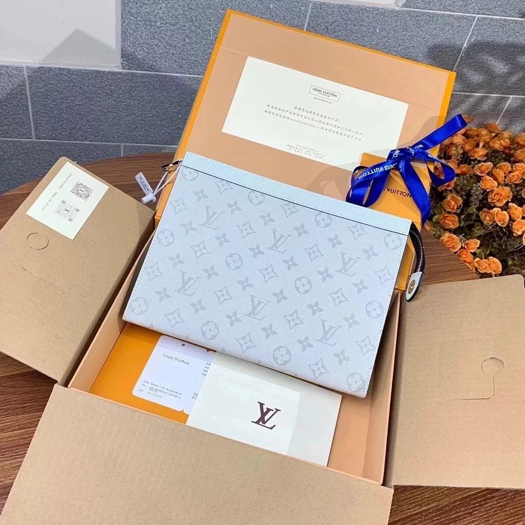 Louis Vuitton LV Wallets/Clutches Top version New upgrade version POCHETTEVOYAGE Medium Clutch Men's Handbag Wash Bag Clutch Bag M30420M66929Silk Screen M4448Starry Sky N40205Map Silk Screen