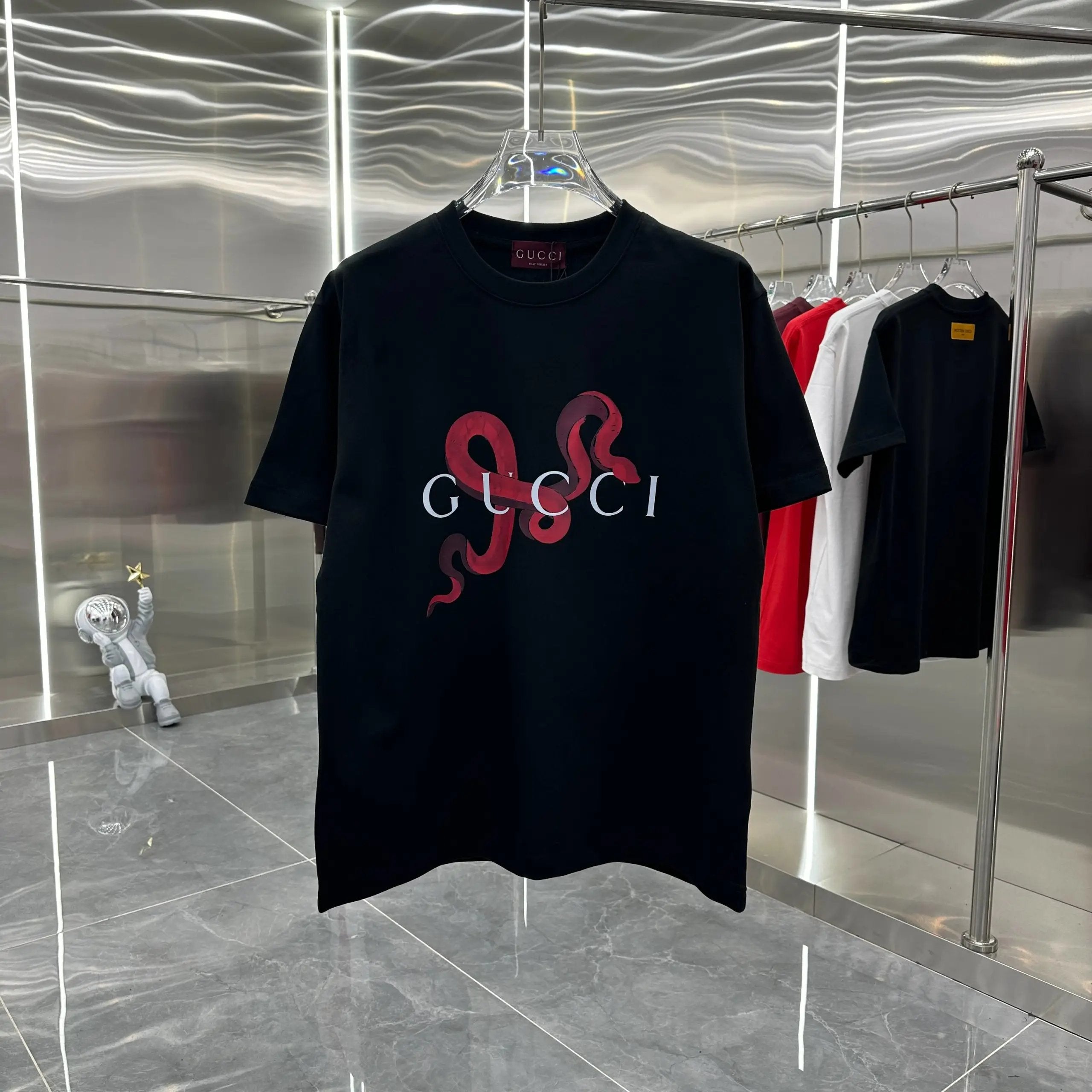 Gucci T-shirt Year of the Snake Limited Edition Chest Print logo round Neck Short Sleeve25ss New Pure Cotton Unisex Style T T-shirt OS Loose Fit Base Shirt Half Sleeve T-Shirt Top Half Sleeve
