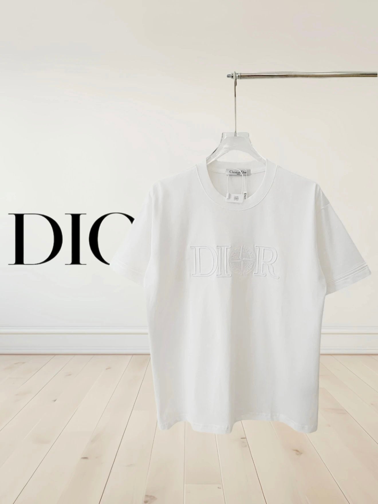 Dior T-shirt Collaboration Embroidered Crew Neck Short Sleeve25ss New Pure Cotton Unisex Style T Casual T-Shirt Base Layer Shirt OS Loose design