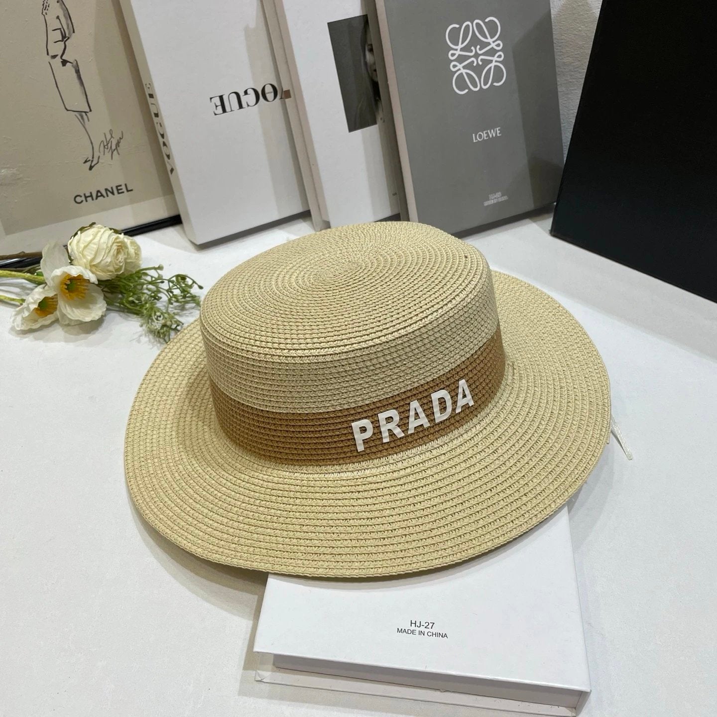 PRADA Hat Letter Embroidery logo Fisherman Hat Straw Hat Casual Sun Protection Face Covering UV Protection Outdoor Versatile Flat Top Bucket Hat