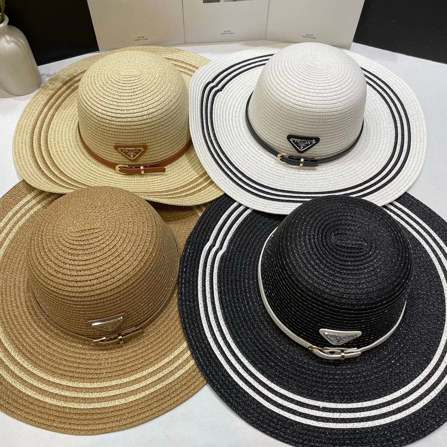 PRADA Hat Triangle mark logo Fisherman Hat Straw Hat Casual Sun Protection Outdoor Versatile UV Protection Plain Face Covering Sun Hat Flat Top Bucket Hat