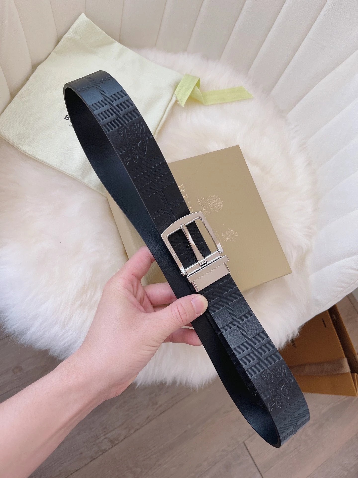 Burberry Belt Top version 【Original Custom】Original New Men's Leather Belt Width3.5cm Double-Sided Imported First Layer Calfskin Full Grain Leather Genuine Goods Quality Original Letter Rotating Buckle Counter Full Set Gift Box Packaging B Home Belt