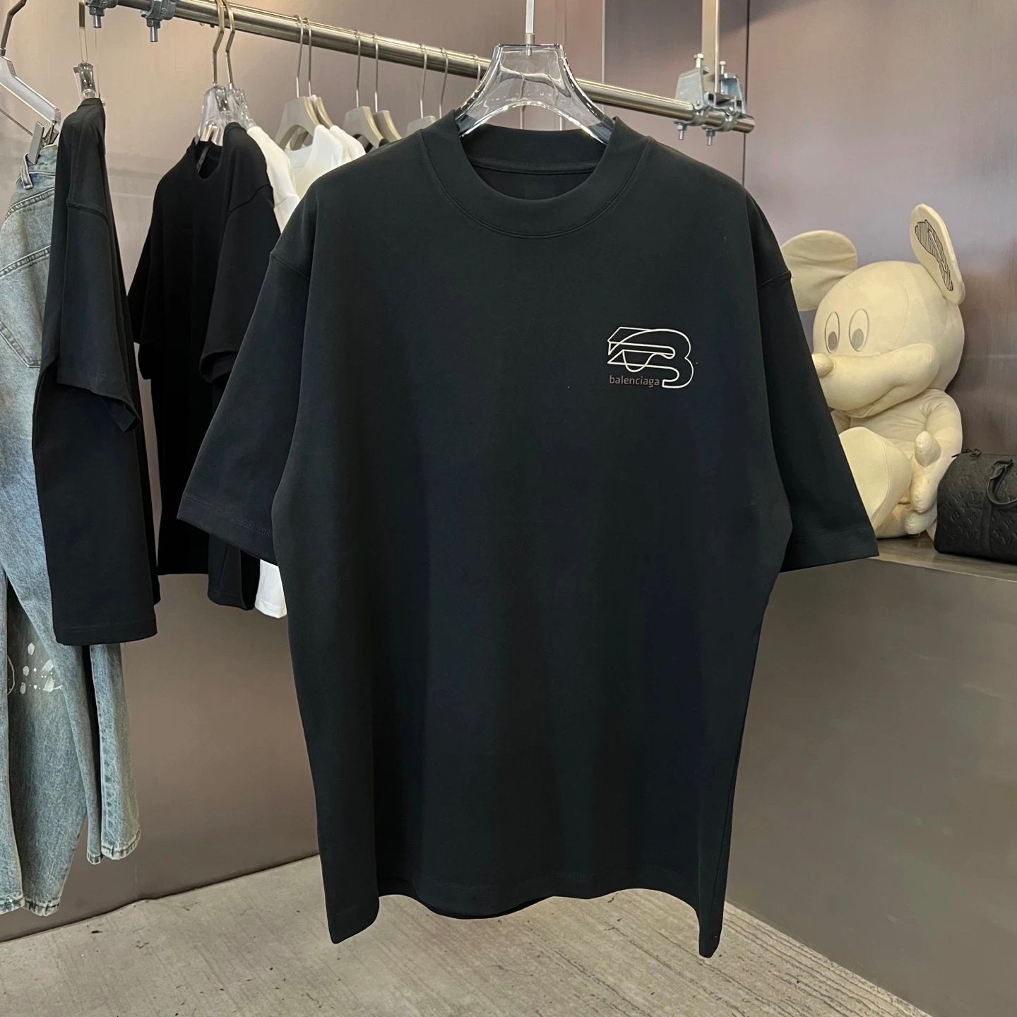 Balenciaga T-shirt Chest Distinctive Letter Print logo round Neck Short Sleeve25ss New Pure Cotton Unisex Style T Casual T-Shirt Base Layer Shirt OS Loose Fit Half Sleeve Top Plus Size