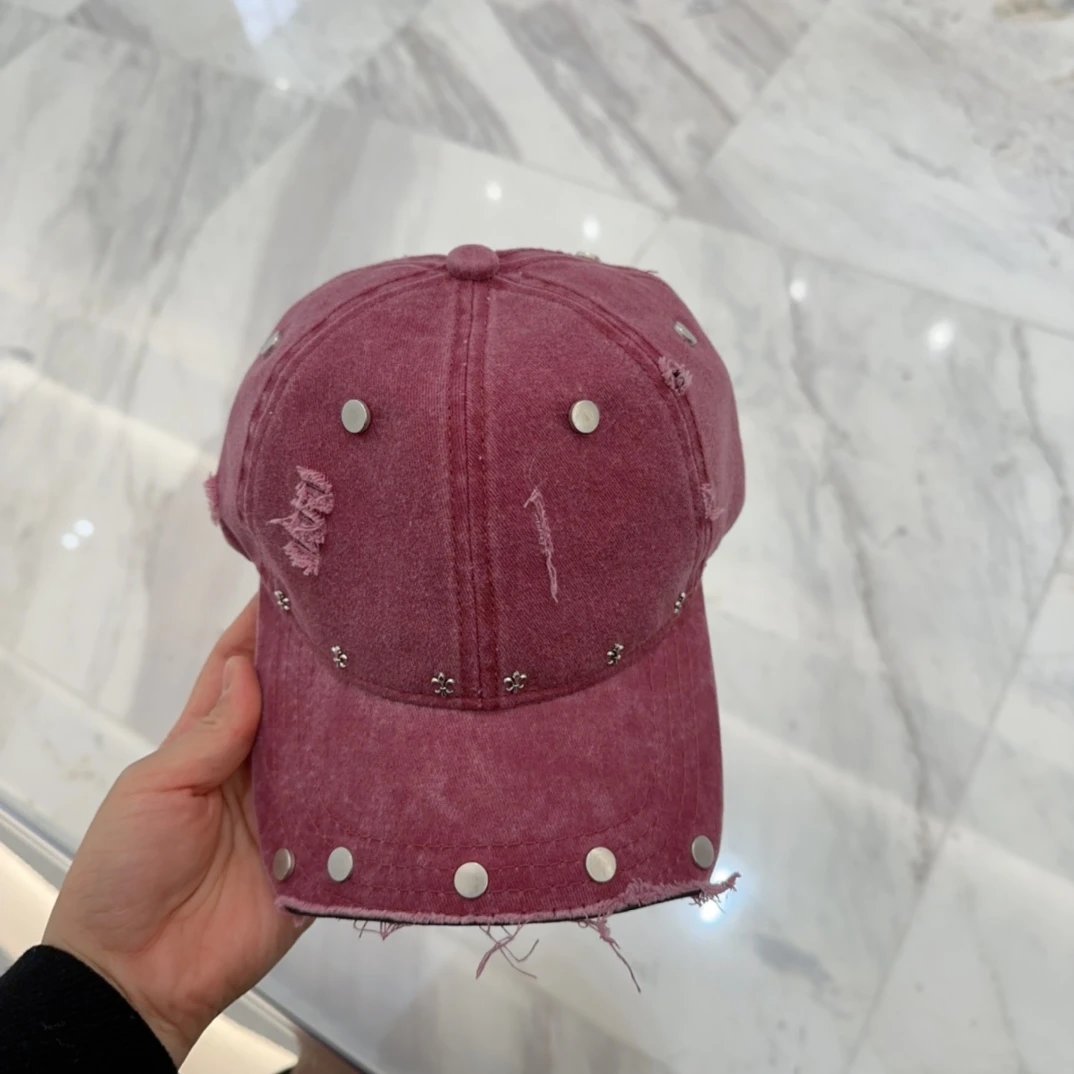 Chrome Hearts Hat Hole logo Baseball Cap Sunshade Sun Protection Duckbill Cap Large Head Circumference Slimming Face Curved Brim Versatile Sports Hat for Men and Women Couples Same Style