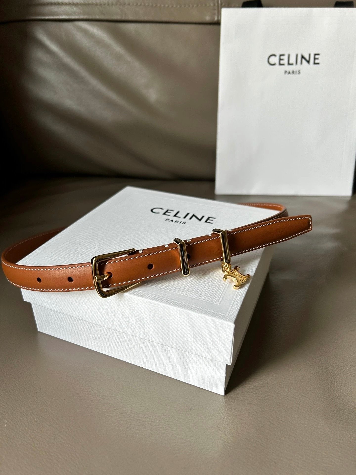 Celine Belt Top version Goods Belt Belt Female Arc De Triomphe Belt Arc De Triomphe Belt Black Retro Hair Style Belt Bright Gold Head Belt Belt Double-Sided Belt Female1.8Belt Women's Belt Belt Women's Belt Belt Women's Belt Belt