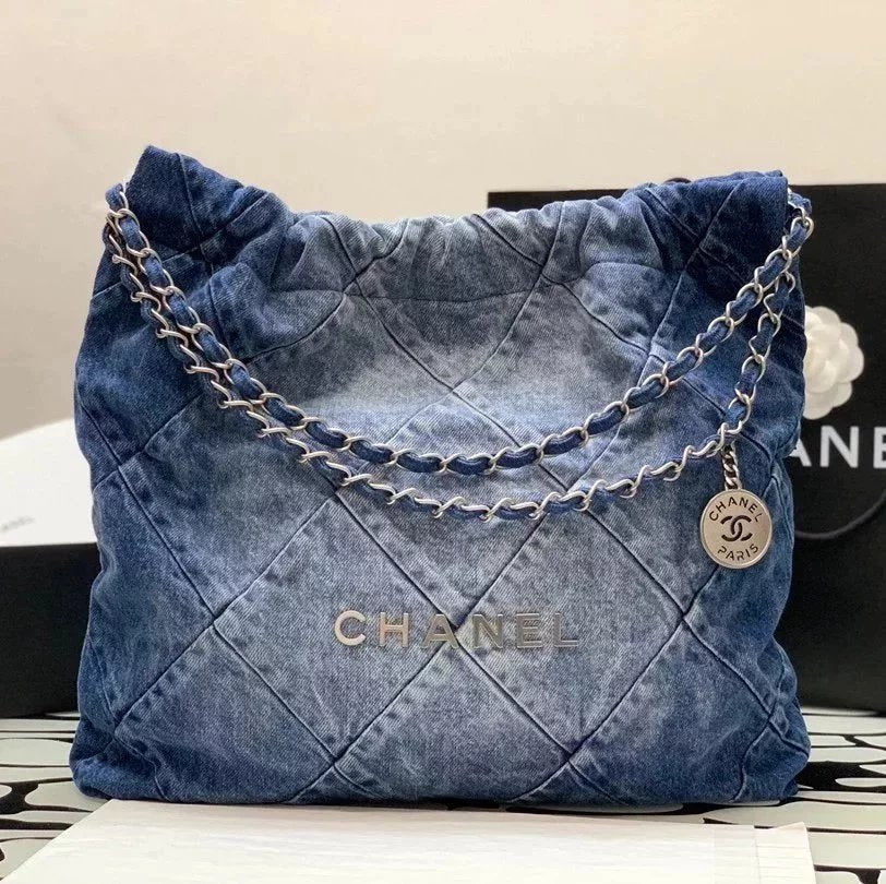 Chanel Women's Bag Top version 【Super Original】23P New22bag Denim Garbage Bag22Handbag New Denim Denim Backpack22bag Gradient Color Denim Shopping Bag Tote Bag Shoulder Bag Hand-Carrying Bag