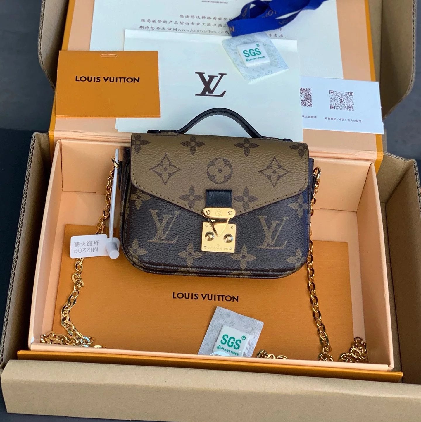 Louis Vuitton LV Women's Bag Top version 【Super Original Leather】Micrometis Mini Messenger Bag Presbyopic Leather Patchwork Mini Chain Small Mailman Bag Shoulder Messenger Bag M81267M81389M81390