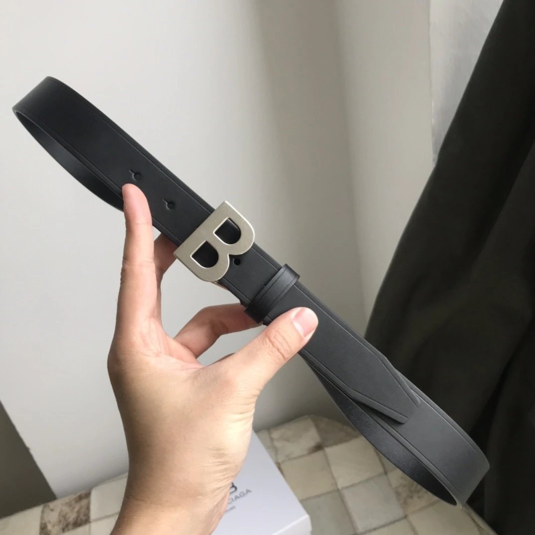Balenciaga Belt Top version Women's Original Order Belt Fashion Retro Belt BB Distressed Men's Belt Buckle Men's and Women's Business Casual Belt Belt Women's Belt Belt Women's