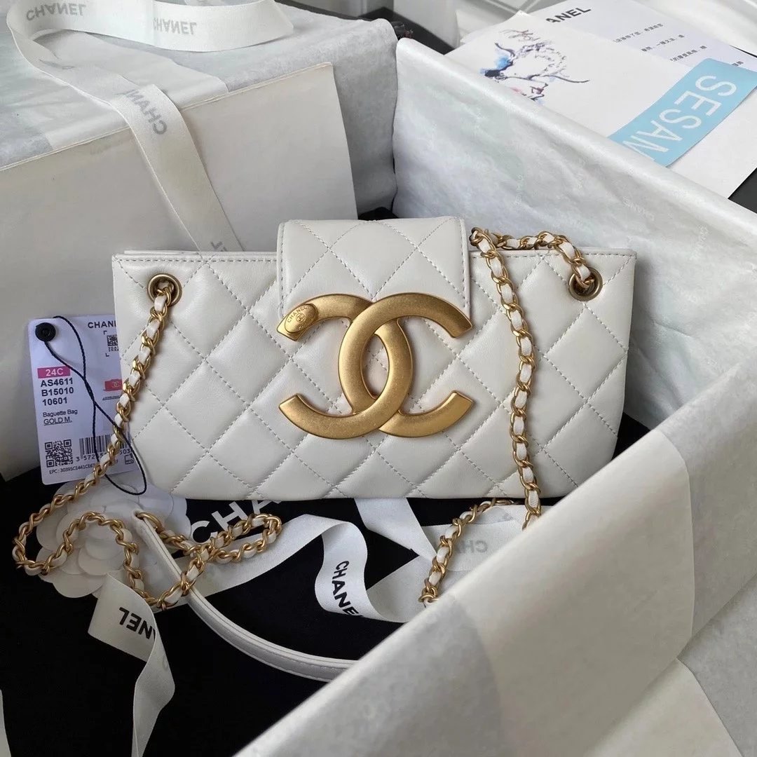Chanel Women's Bag Top version Fried Street Bag Small New24C Retro Large logo French Stick Foreskin Wear Chain Diamond Plaid Interpretation of Classic Elements24c New Oversized Pair C Large logo Baguette Bag Women's Shoulder Messenger Bag As 4611