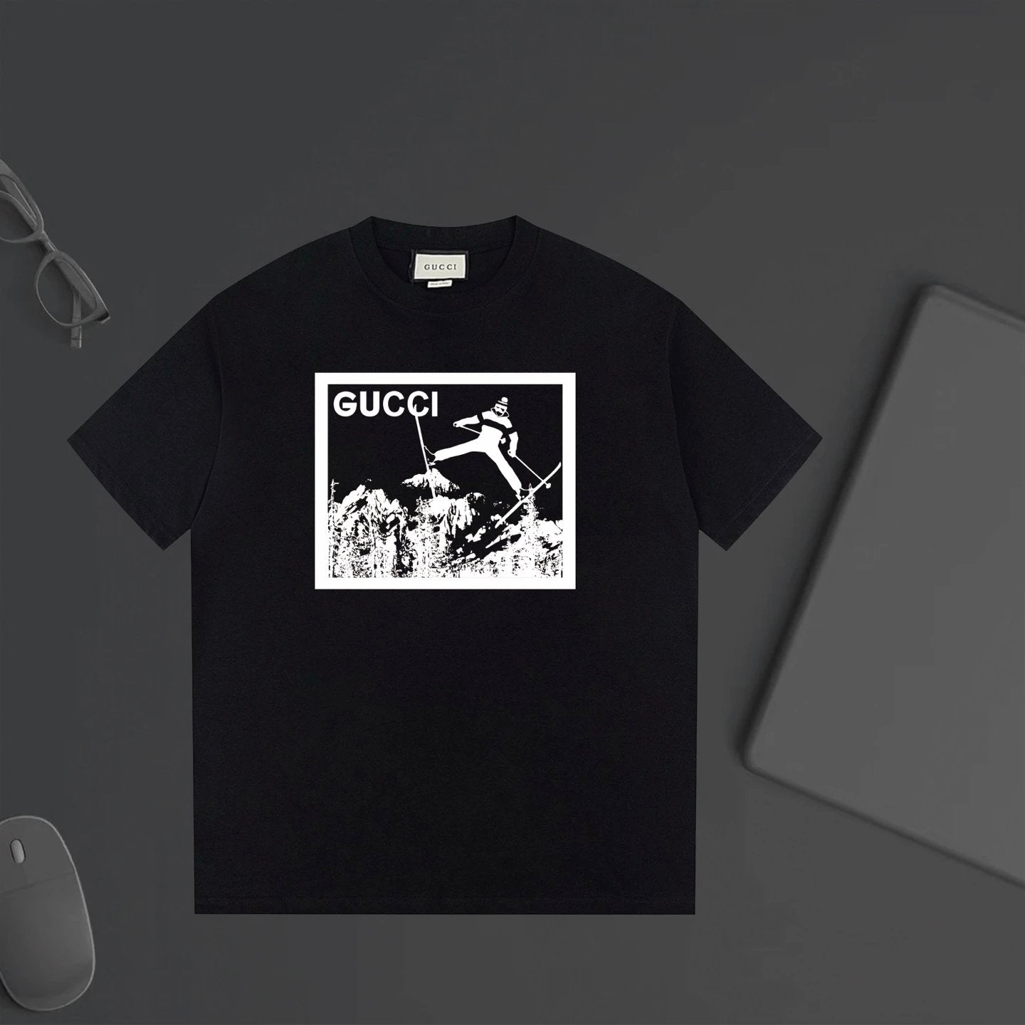 Gucci T-shirt Chest Letter Ski Print logo round Neck Short Sleeve25ss New Pure Cotton Unisex Style T T-shirt OS Loose Fit Base Shirt Half Sleeve T-Shirt Top Half Sleeve