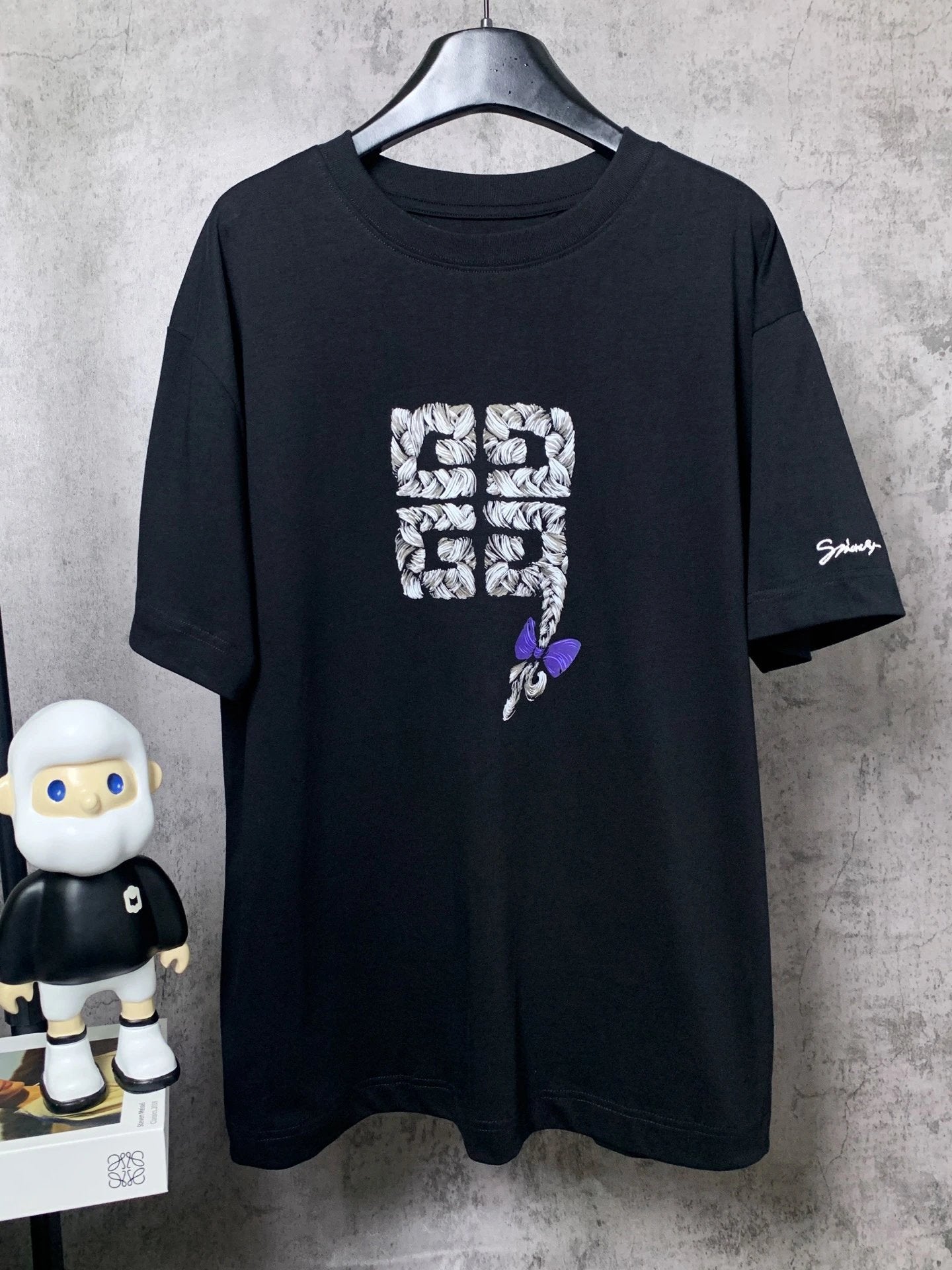 Givenchy T-shirt Front Micro Embroidery Braid Letter Print logo round Neck Short Sleeve25ss New pure cotton T Unisex T-Shirt OS Drop Shoulder Loose Fit Base Shirt Top T-Shirt Short Sleeve