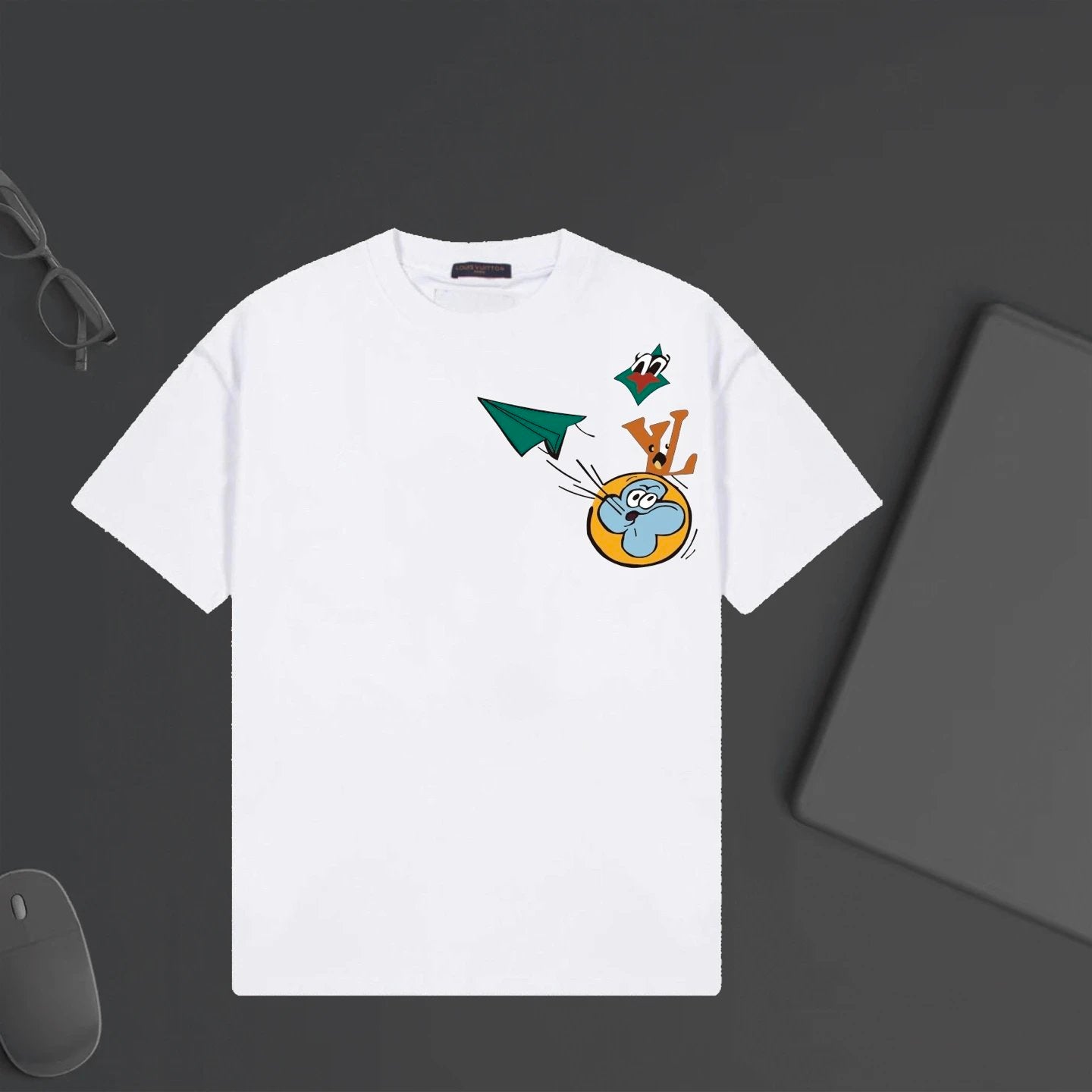 Louis Vuitton LV T-shirt Cartoon Letter Print on Chest logo round Neck Short Sleeve25ss New pure cotton T Unisex T-Shirt OS Loose Fit Base Shirt Top Half Sleeve T-Shirt