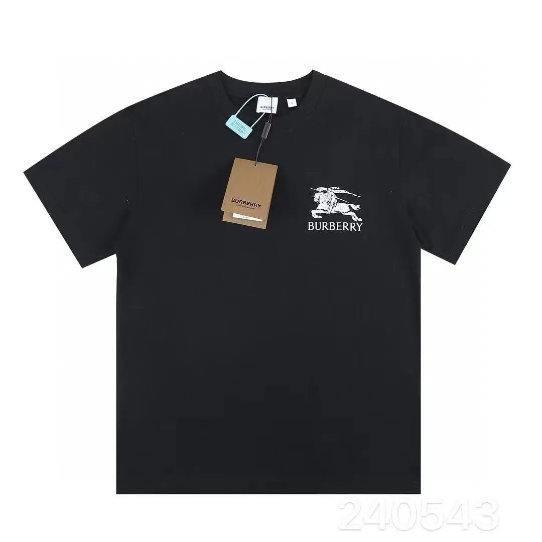 Burberry Clothing B War Horse T-shirt Sweater Collection
