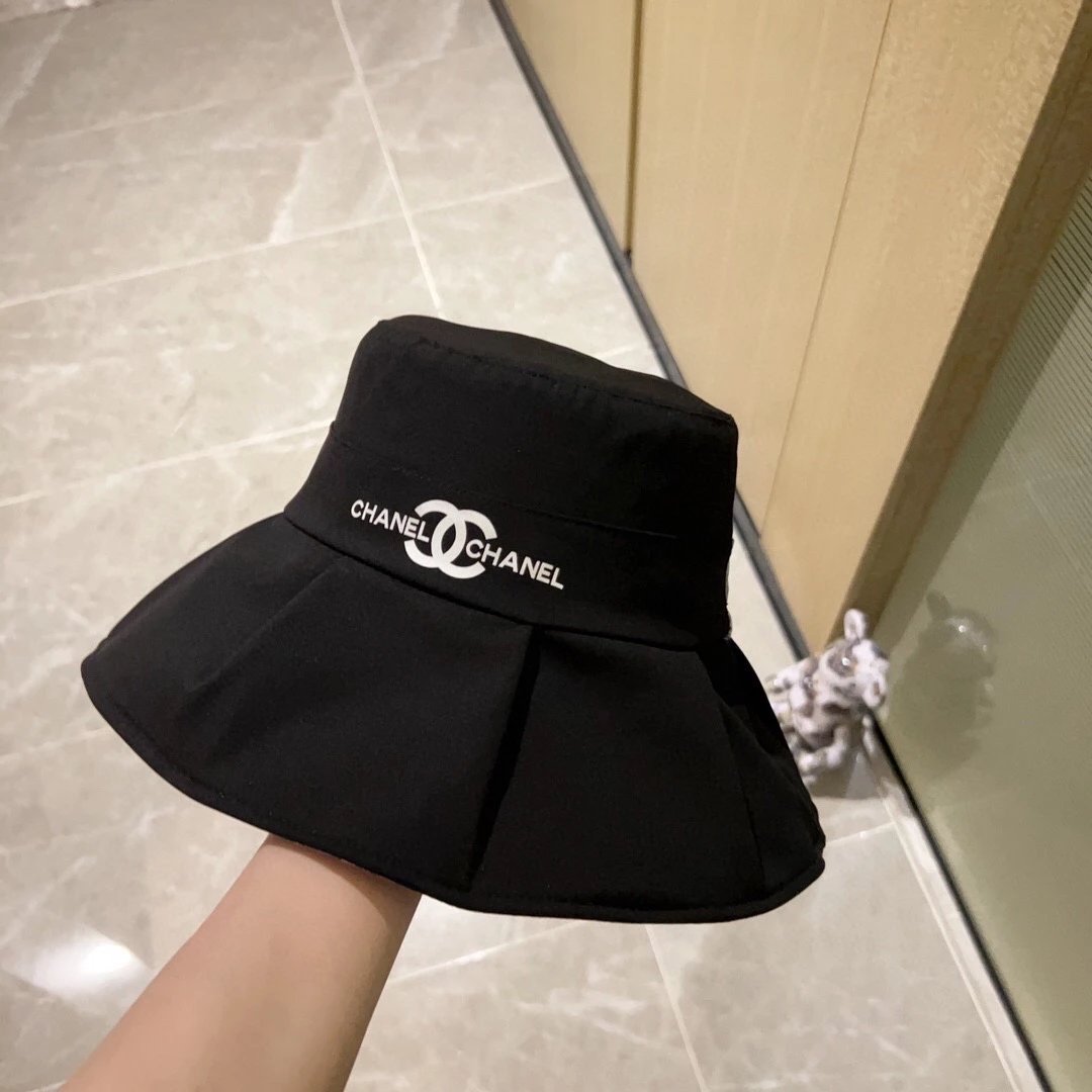 Chanel Hat New Spring and Summer Floral Vacation Style Bucket Hat,Sun-Proof and Super Easy to Match,First Choice for Street Vacation
