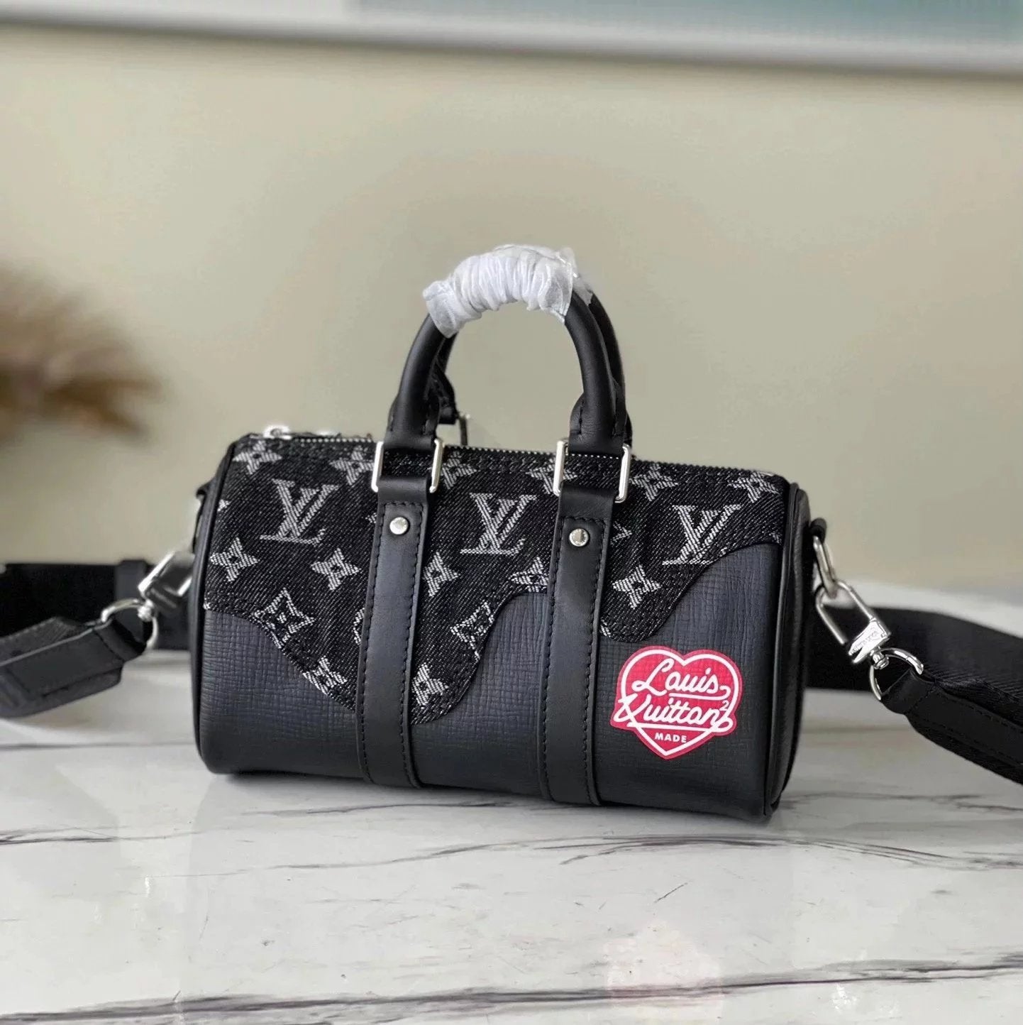 Louis Vuitton LV Women's Bag Top version zoooomwithfriends Series Doll Pillow Bag SPEED Series Zooo New MINI Scarecrow Handbag Pillow Bag Shoulder Bag Crossbody Bag keepallnanoM80201Mini21cM45947