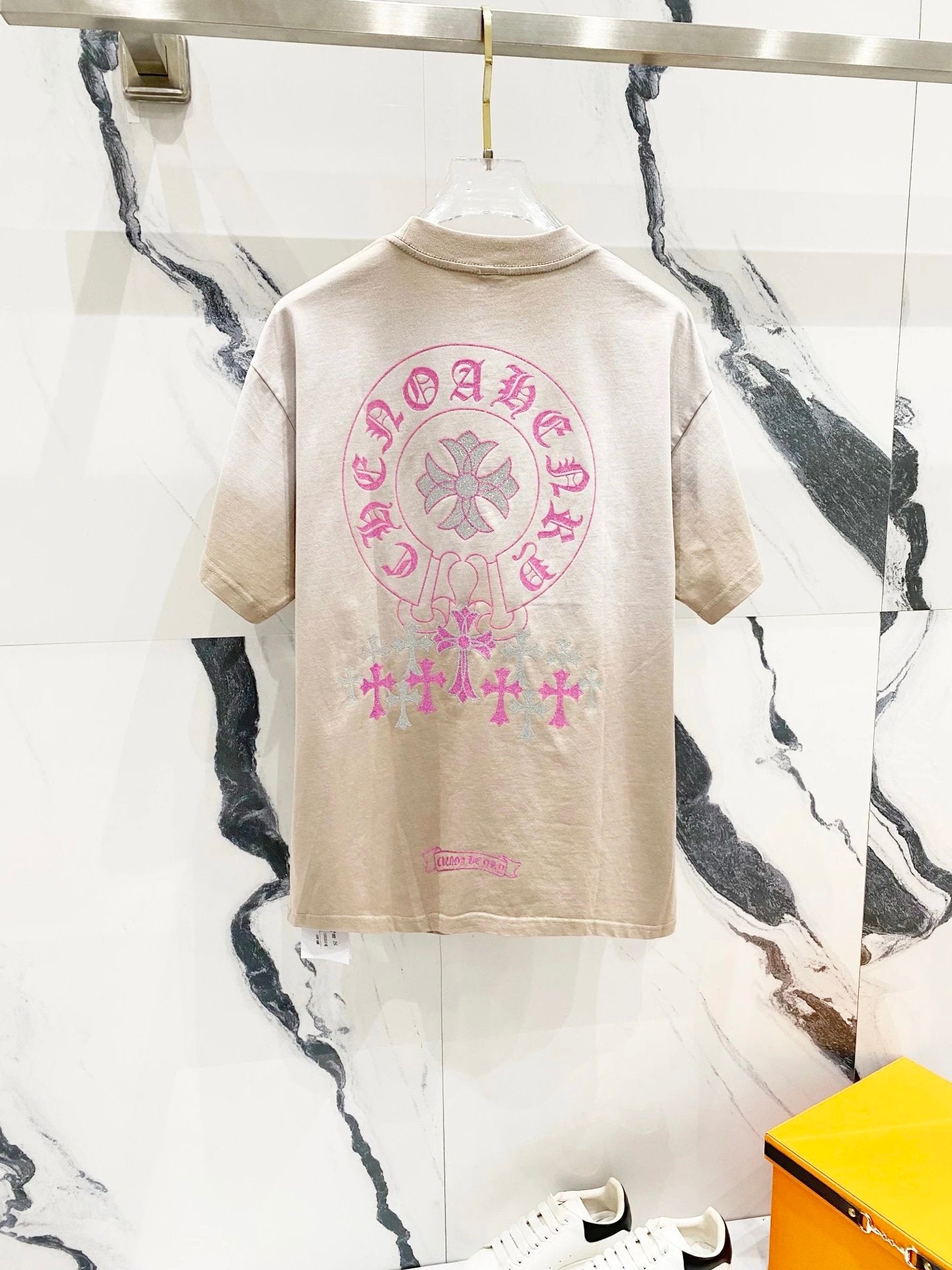 Chrome Hearts T-shirt Gold Stamped Sanskrit Script Print logo round Neck Short Sleeve25ss New Pure Cotton Unisex Style T T-shirt OS Loose Fit Base Shirt Half Sleeve T-Shirt Top Half Sleeve