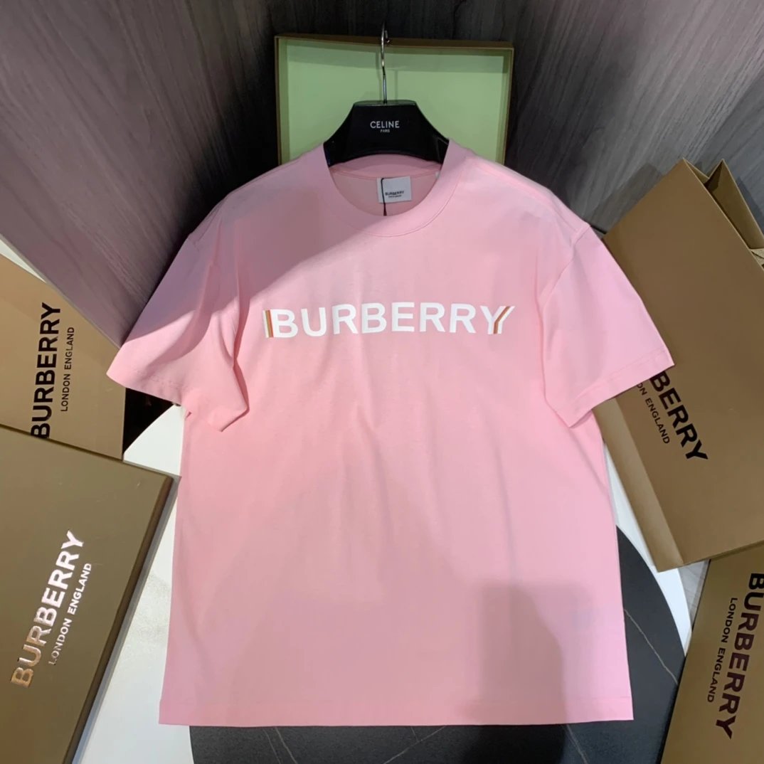Burberry T-shirt Chest Micro Logo Overlapping Print logo round Neck Short Sleeve25ss New pure cotton T Unisex T-Shirt OS Drop Shoulder Loose Fit Base Shirt Top T-Shirt Short Sleeve