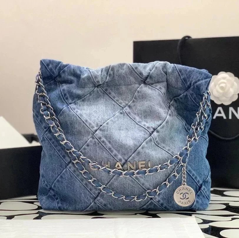 Chanel Women's Bag Top version 【Super Original】23P New22bag Denim Garbage Bag22Handbag New Denim Denim Backpack22bag Gradient Color Denim Shopping Bag Tote Bag Shoulder Bag Hand-Carrying Bag