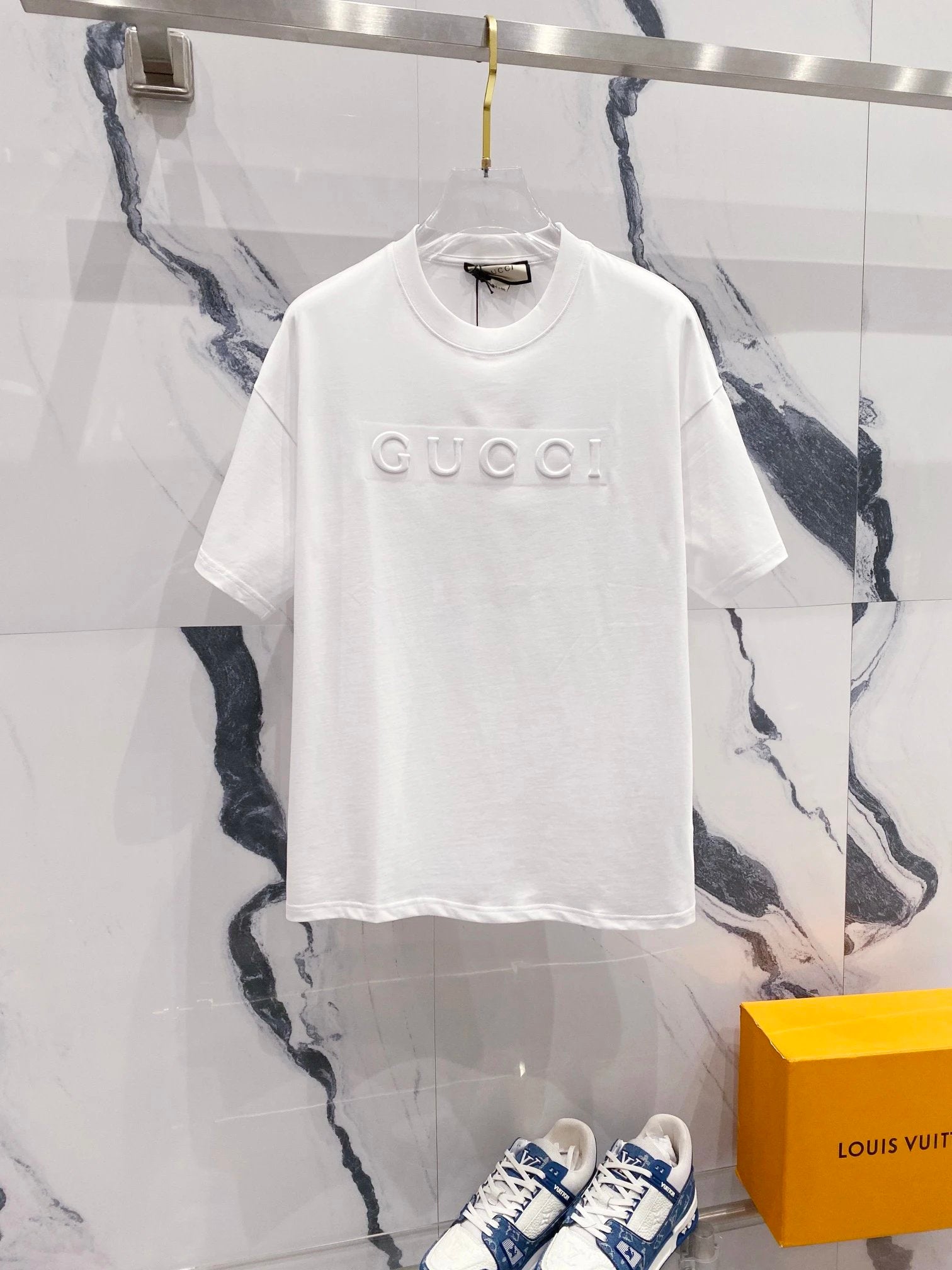 Gucci T-shirt Minimalist Brand Letters LOGO Embossed Logo Crew Neck Short Sleeve Pure Cotton T Unisex T-Shirt OS Loose Fit Base Shirt Summer Casual Simple T-Shirt