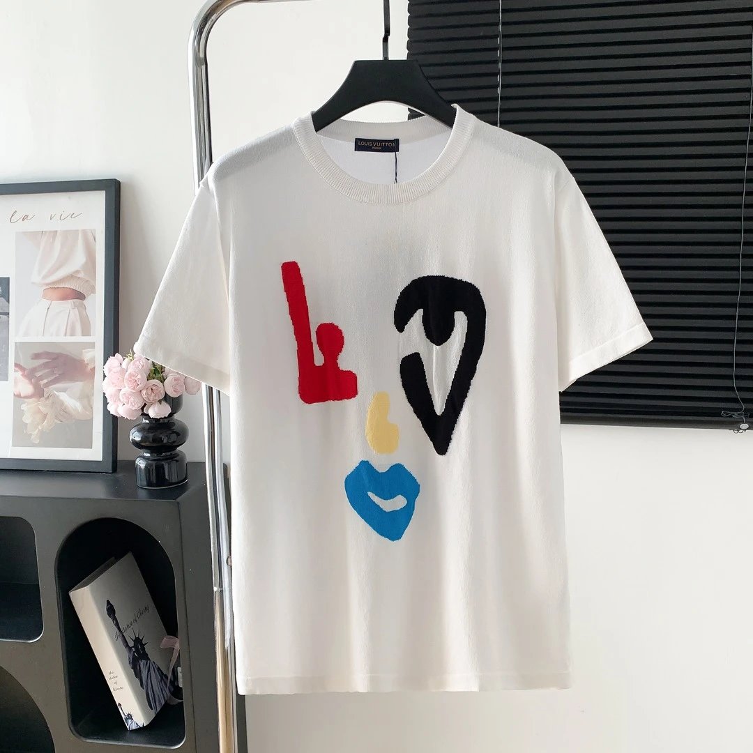 Louis Vuitton LV T-shirt Front and back letter pattern print logo round Neck Short Sleeve25ss New pure cotton T Unisex T-Shirt OS Loose Fit Base Shirt Top Half Sleeve T-Shirt